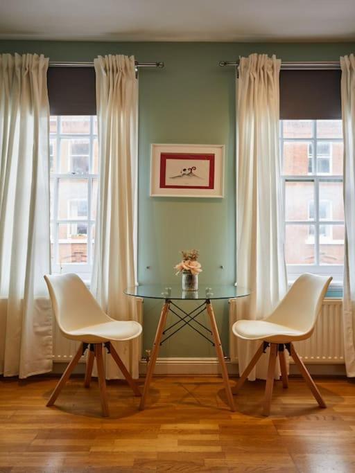 Apartment Central Londra Dış mekan fotoğraf