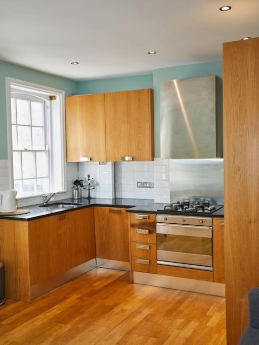 Apartment Central Londra Dış mekan fotoğraf