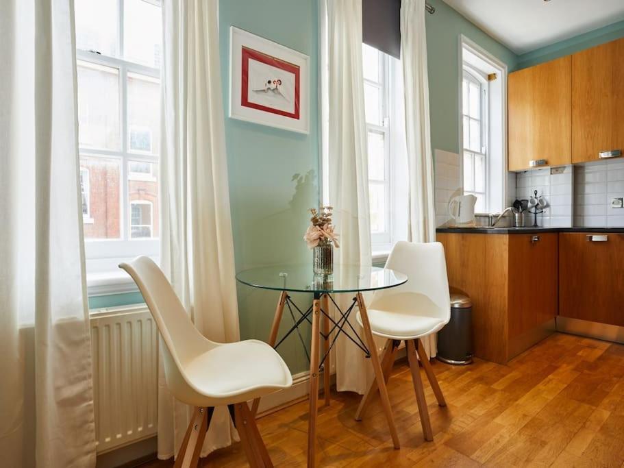 Apartment Central Londra Dış mekan fotoğraf
