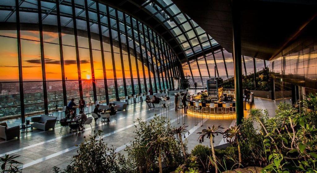 Apartment Central Londra Dış mekan fotoğraf